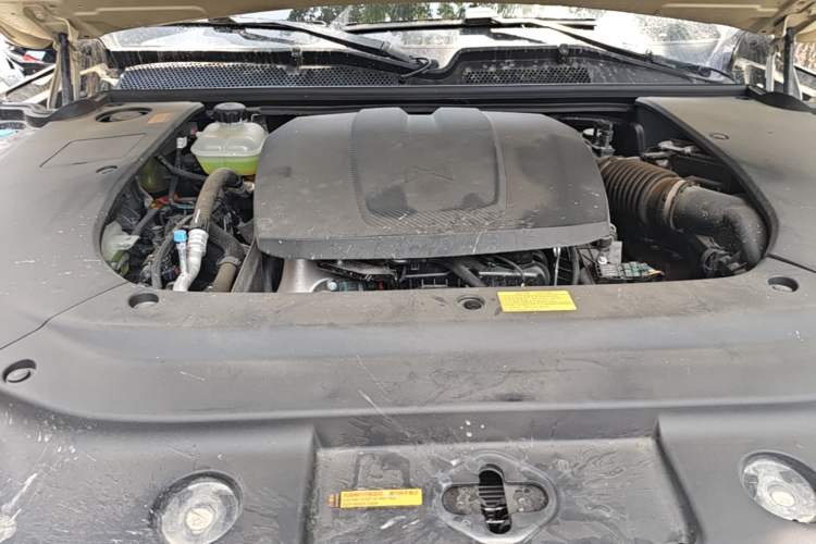 Used Brave warrior M817 2025 Model, Hero Engine Bay