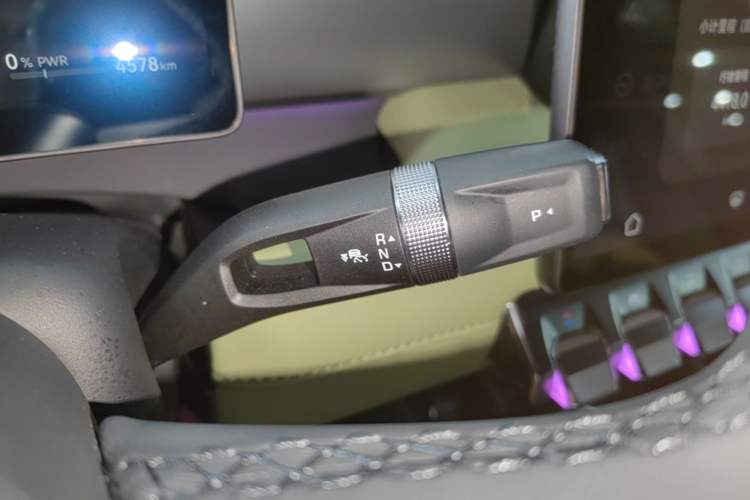 Used Brave warrior M817 2025 Model, Hero Gear Lever