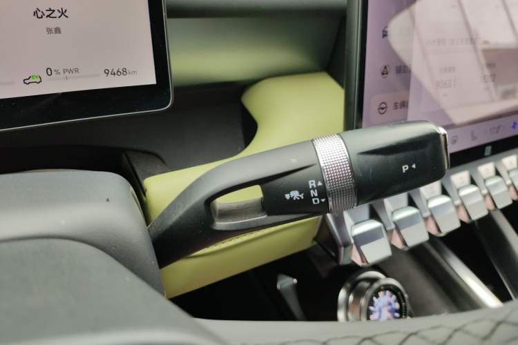 Used Brave warrior M817 2025 Model, Hero Gear Lever