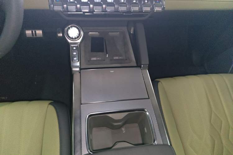 Used Brave warrior M817 2025 Model, Hero Gear Lever