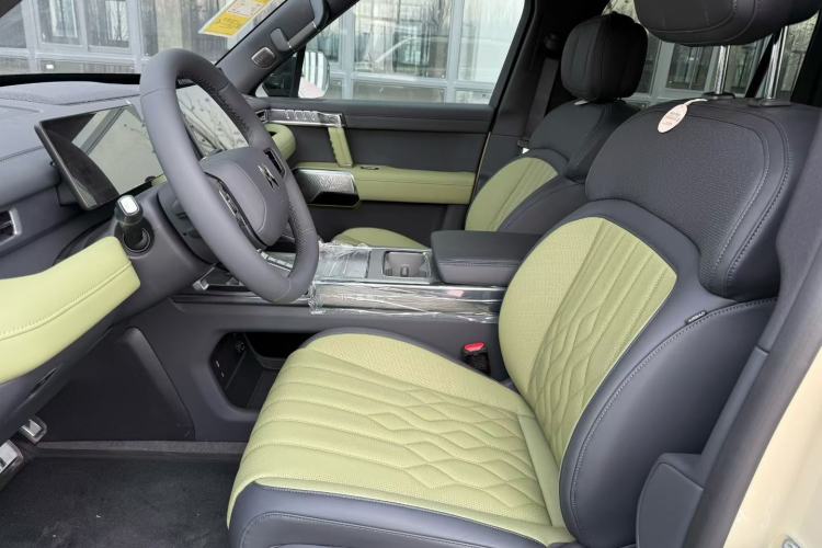 Used Brave warrior M817 2025 Model, Hero Interior 2