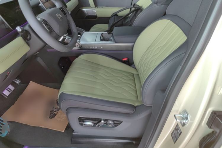 Used Brave warrior M817 2025 Model, Hero Left Front Seat