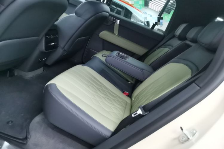Used Brave warrior M817 2025 Model, Hero Left Rear Seat