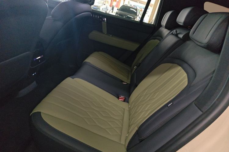 Used Brave warrior M817 2025 Model, Hero Left Rear Seat