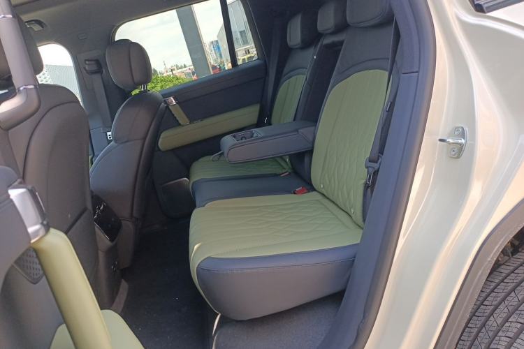 Used Brave warrior M817 2025 Model, Hero Left Rear Seat