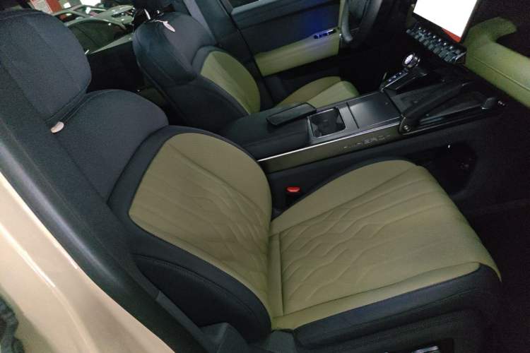 Used Brave warrior M817 2025 Model, Hero Right Front Seat