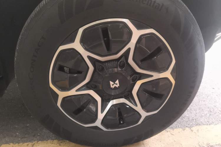 Used Brave warrior M817 2025 Model, Max Right Front Wheel Hub