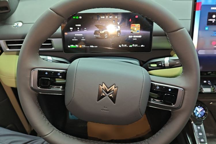 Used Brave warrior M817 2025 Model, Hero Steering Wheel