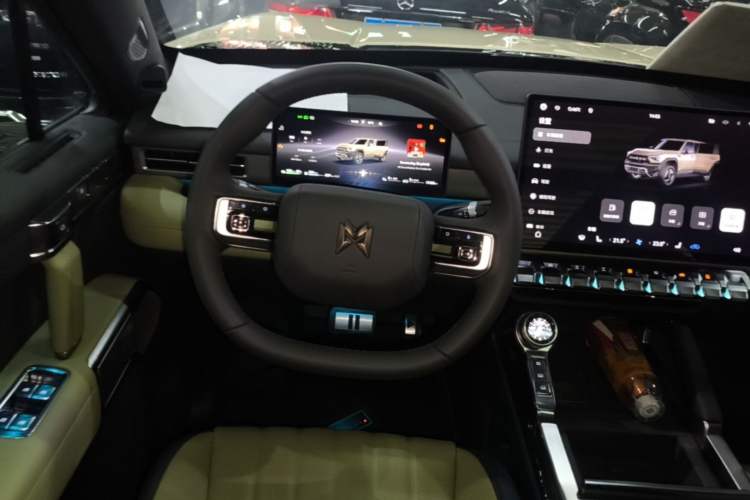 Used Brave warrior M817 2025 Model, Hero Steering Wheel