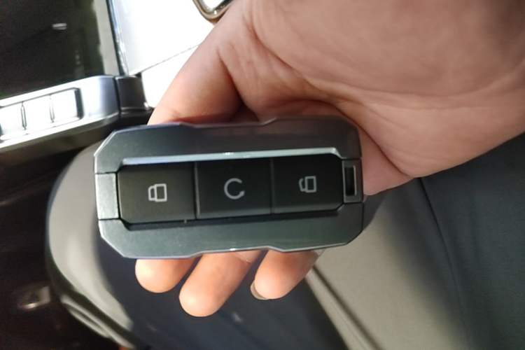 Used Brave warrior M817 2025 Model, Hero Vehicle Key