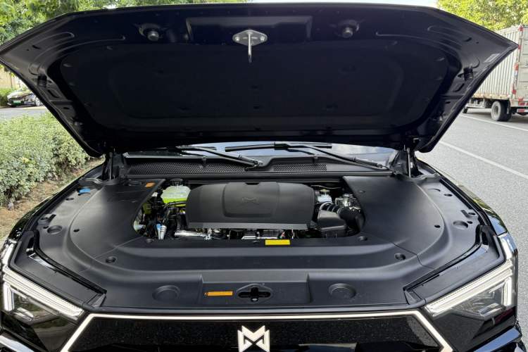 Used Brave warrior M817 2026 Model Max+ Engine Bay