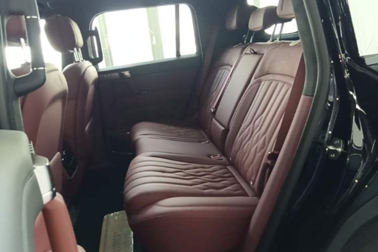 Used Brave warrior M817 2026 Model Max+ Left Rear Seat