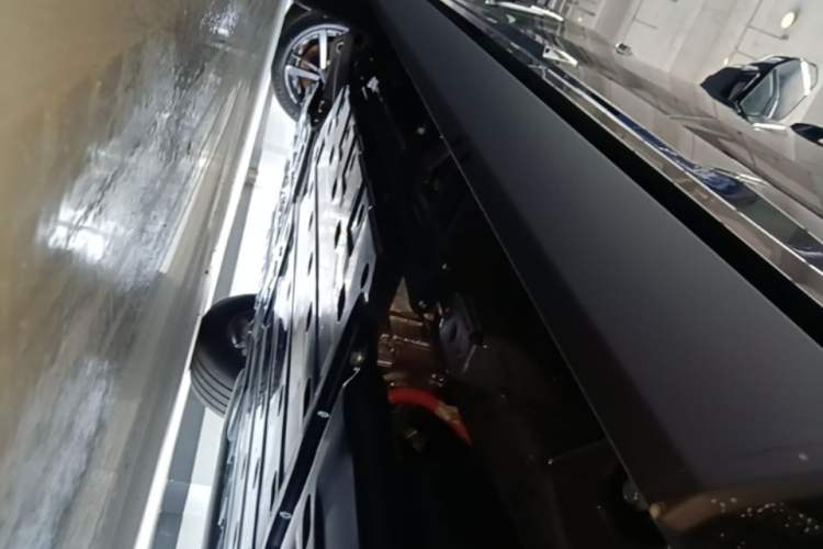 Used Brave warrior M817 2026 Model Max+ Left Side Sill