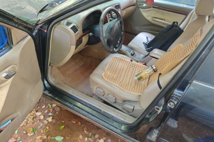 Used Brilliance BS6 2004 2.0L Automatic Comfort Version Driver Seat