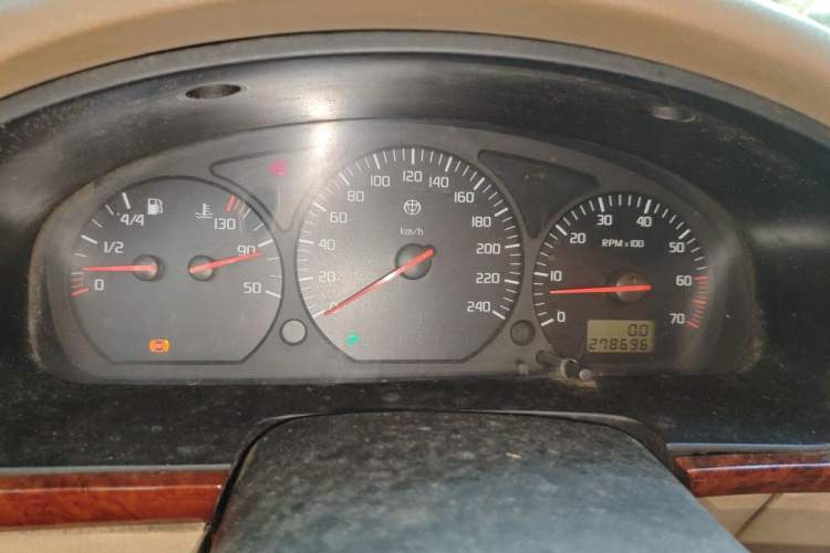 Used Brilliance BS6 2004 2.0L Automatic Comfort Version Instrument Cluster