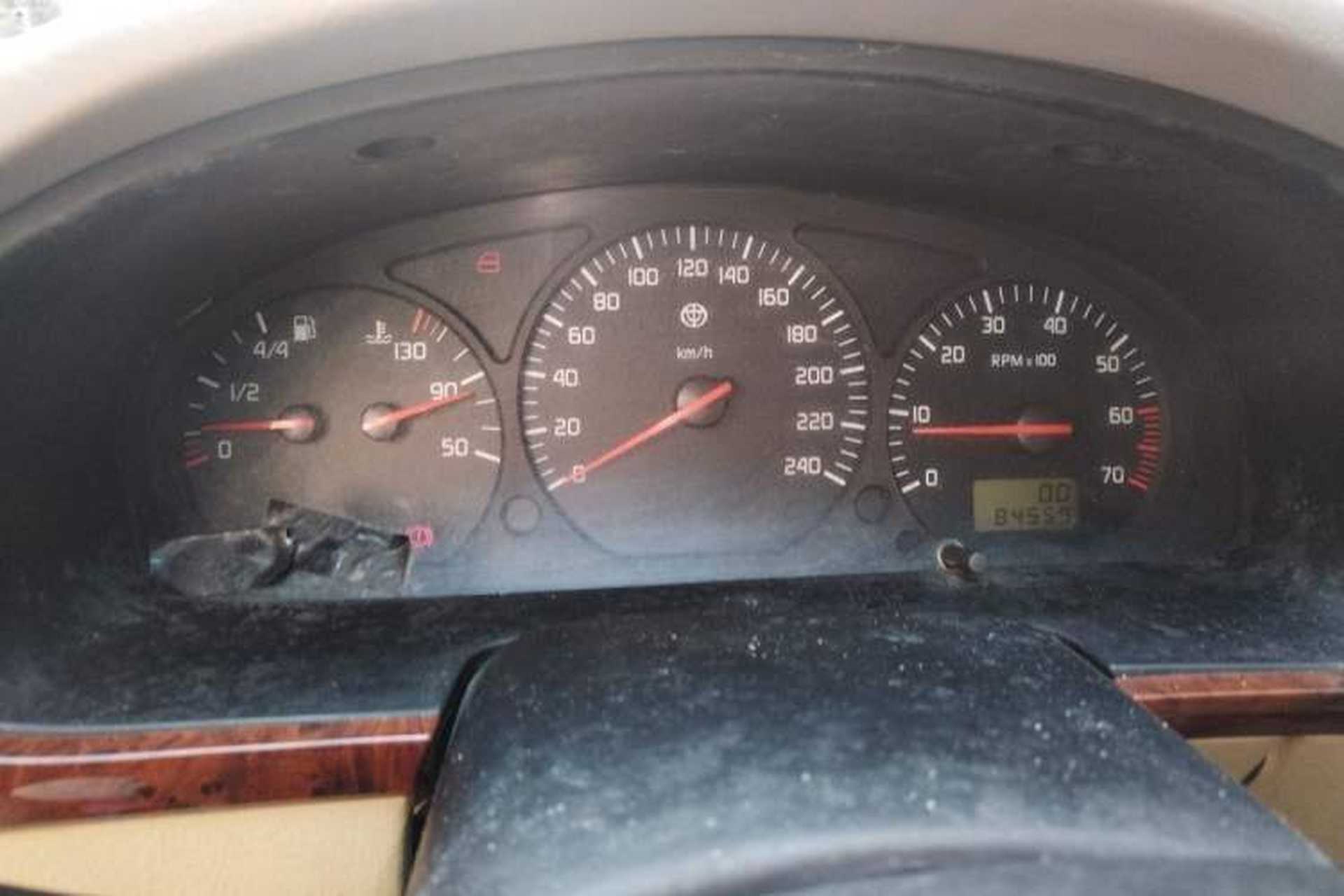 Used Brilliance BS6 2007 2.0L Manual Comfort Edition Instrument Cluster