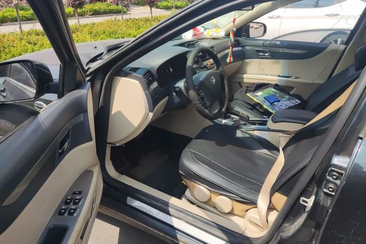 Used Brilliance BS6 2011 1.8T Automatic Comfort Model Driver Seat