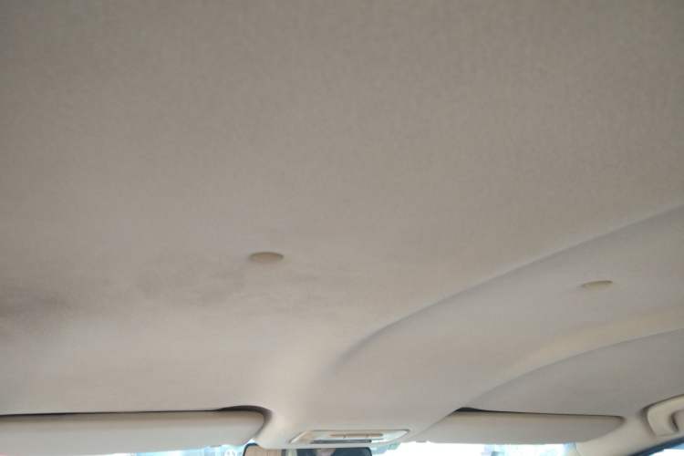 Used Brilliance BS6 2011 1.8T Automatic Comfort Model Headliner