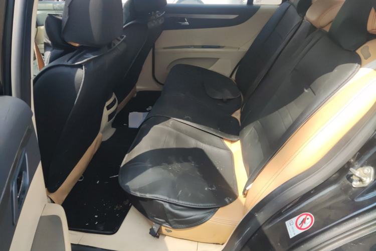 Used Brilliance BS6 2011 1.8T Automatic Comfort Model Left Rear Seat