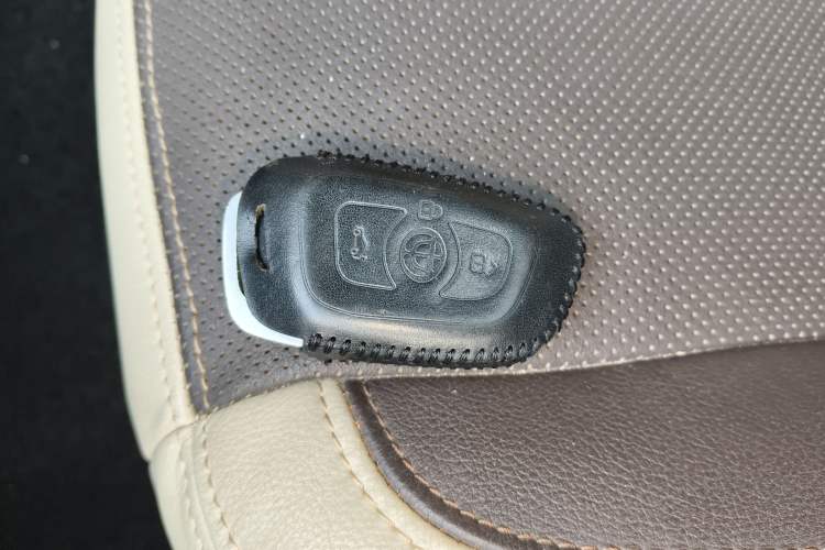 Used Brilliance BS6 2011 1.8T Automatic Flagship Edition Vehicle Key