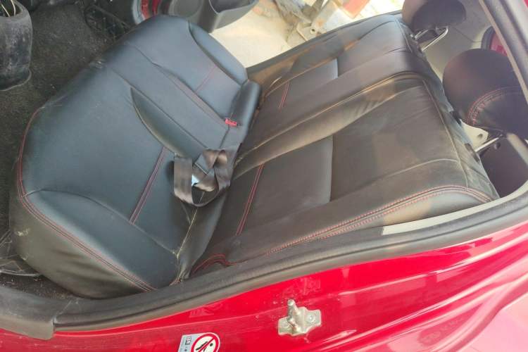 Used Brilliance H220 2014 1.5L Manual Comfort Model Left Rear Seat