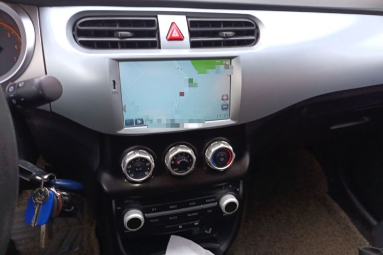 Used Brilliance H220 2014 1.5L Manual Comfort Model Audio And AC Panel