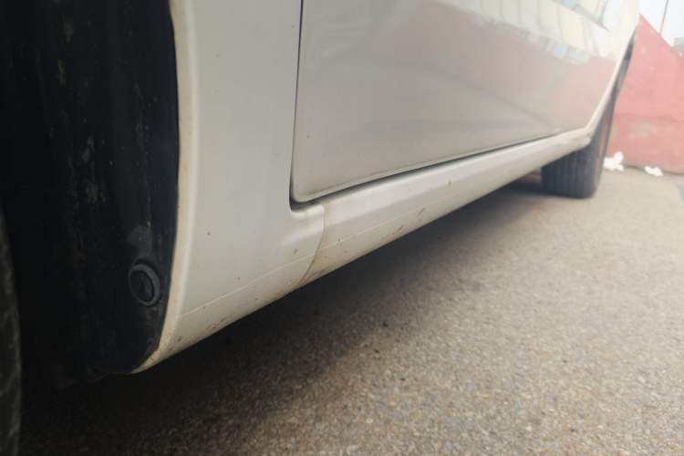 Used Brilliance H220 2014 1.5L Manual Comfort Model Chassis Front Left