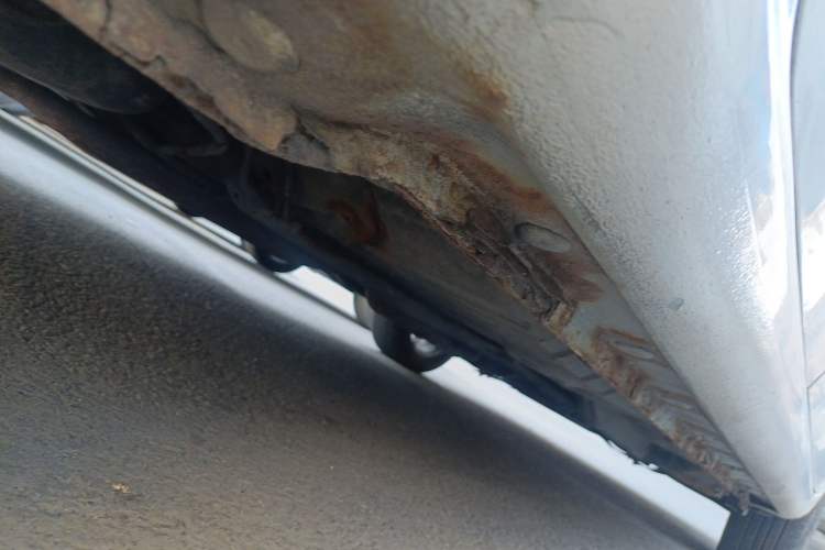 Used Brilliance H220 2014 1.5L Manual Comfort Model Chassis Rear Right