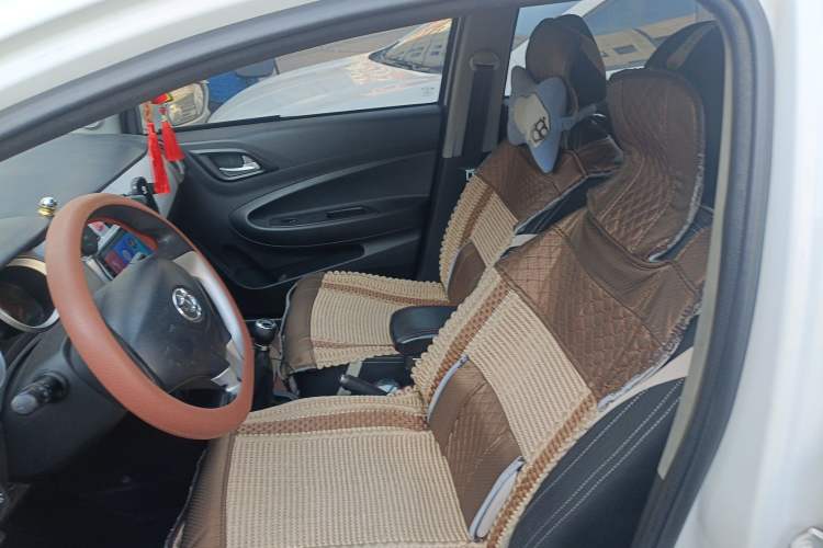 Used Brilliance H220 2014 1.5L Manual Comfort Model Left Front Seat