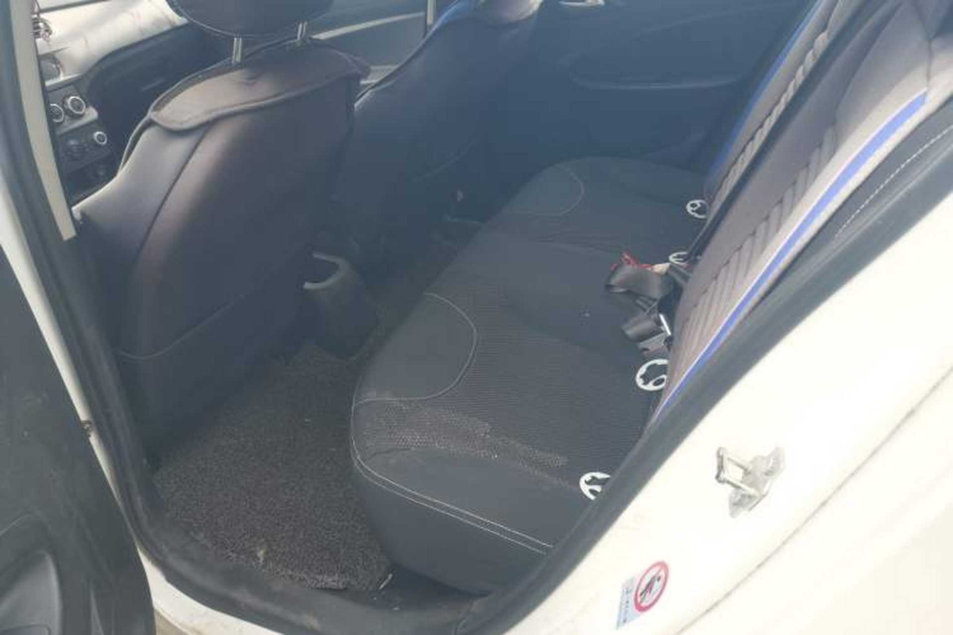 Used Brilliance H220 2014 1.5L Manual Comfort Model Left Rear Seat