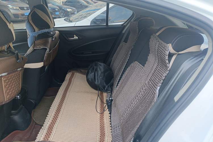 Used Brilliance H220 2014 1.5L Manual Comfort Model Left Rear Seat