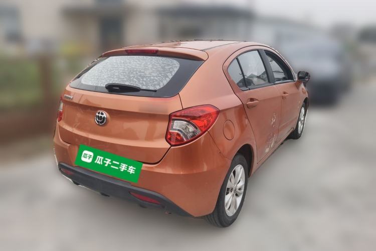 Used Brilliance H220 2014 1.5L AMT Sunroof Version Rear Right 45 Deg