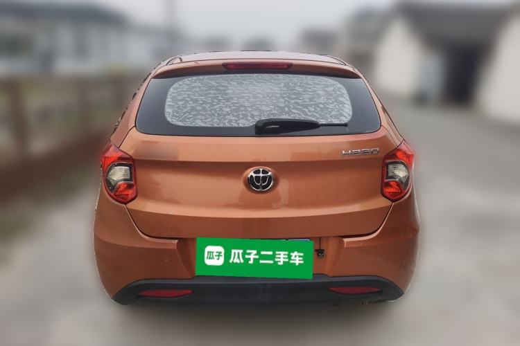 Used Brilliance H220 2014 1.5L AMT Sunroof Version Rear