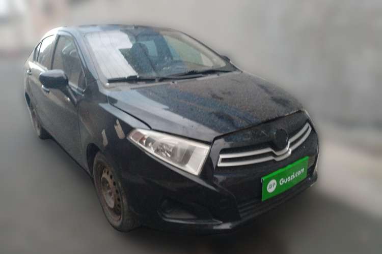 Used Brilliance H230 2012 1.5L Manual Comfort Edition Front Right 45 Deg