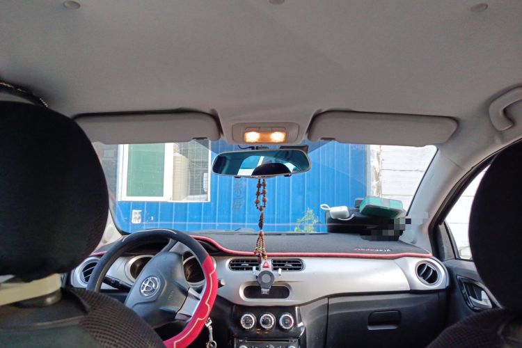 Used Brilliance H230 2012 1.5L Manual Elite Edition Headliner
