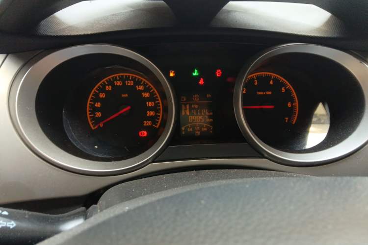 Used Brilliance H230 2012 1.5L AMT Elite Version Instrument Cluster