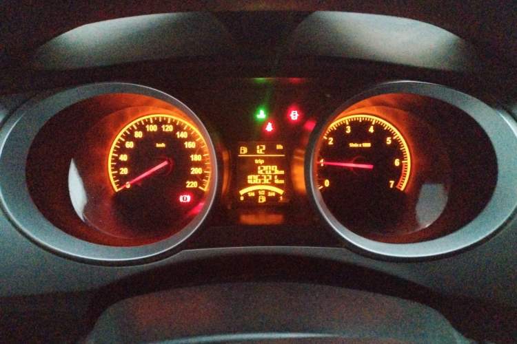 Used Brilliance H230 2012 1.5L Manual Comfort Edition Instrument Cluster
