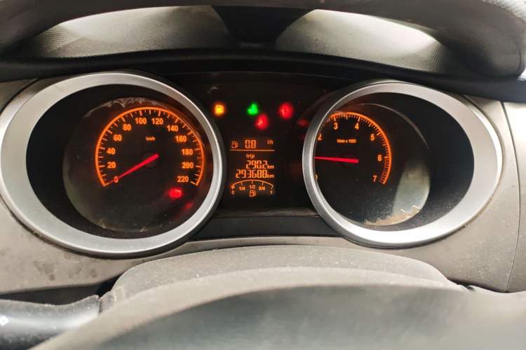 Used Brilliance H230 2012 1.5L Manual Comfort Edition Instrument Cluster