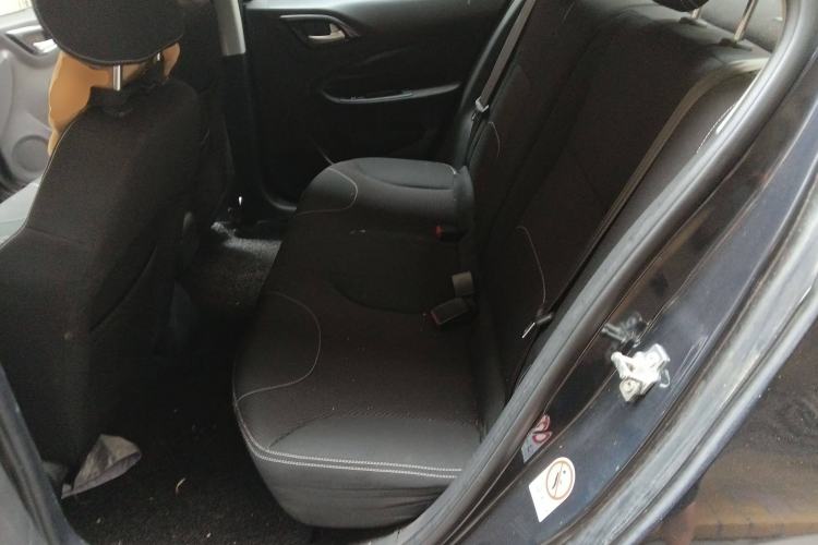 Used Brilliance H230 2012 1.5L AMT Elite Version Left Rear Seat