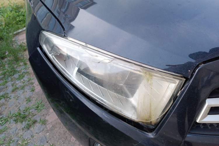Used Brilliance H230 2012 1.5L Manual Elite Edition Right Front Headlight