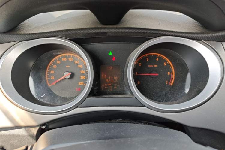 Used Brilliance H230 2012 1.5L AMT Elite Version Instrument Cluster