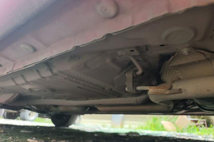 Used Brilliance H230 2012 1.5L Manual Comfort Edition Chassis Rear Left