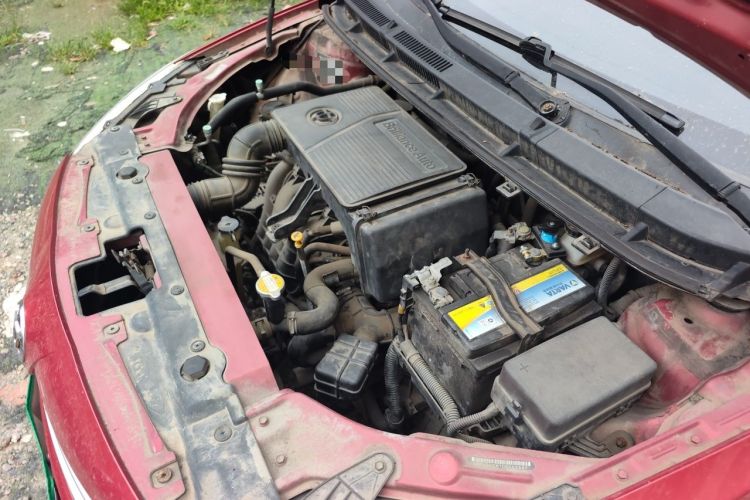 Used Brilliance H230 2012 1.5L Manual Comfort Edition Engine Bay Left