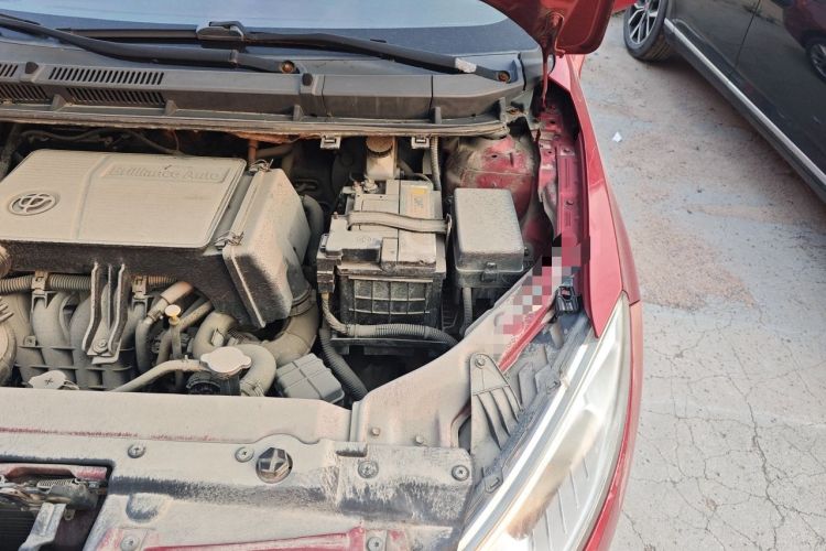 Used Brilliance H230 2012 1.5L Manual Comfort Edition Engine Bay Left