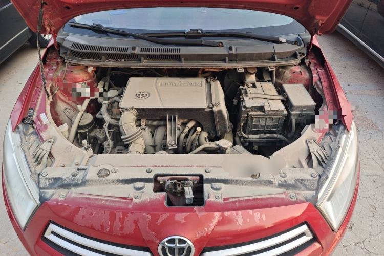 Used Brilliance H230 2012 1.5L Manual Comfort Edition Engine Bay