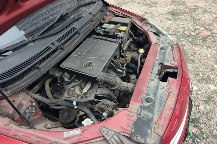 Used Brilliance H230 2012 1.5L Manual Comfort Edition Engine Bay Right