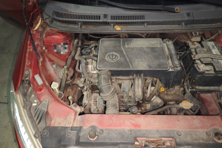 Used Brilliance H230 2012 1.5L Manual Comfort Edition Engine Bay Right