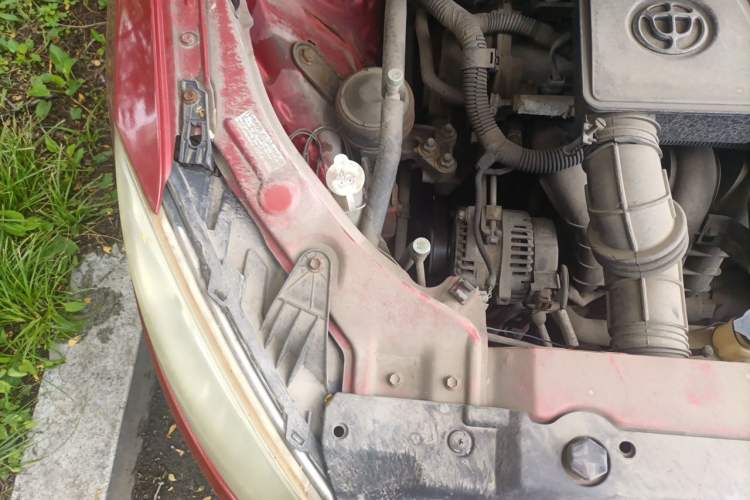 Used Brilliance H230 2012 1.5L Manual Elite Edition Engine Bay Right