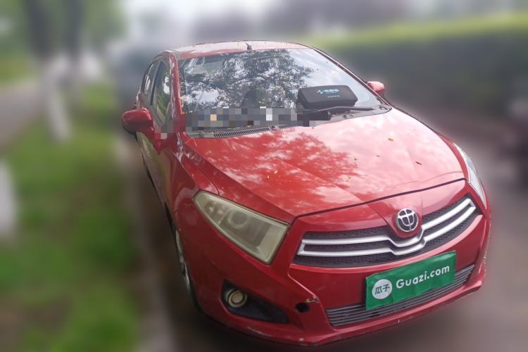 Used Brilliance H230 2012 1.5L Manual Elite Edition Front Right 45 Deg