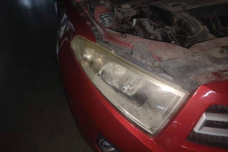 Used Brilliance H230 2012 1.5L Manual Elite Edition Right Front Headlight